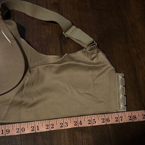 Seamless Brown Bra - Picture 5 of 5